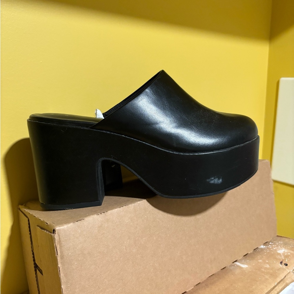 A New Day Women's Black Platform Shoes - Picture 6 of 6
